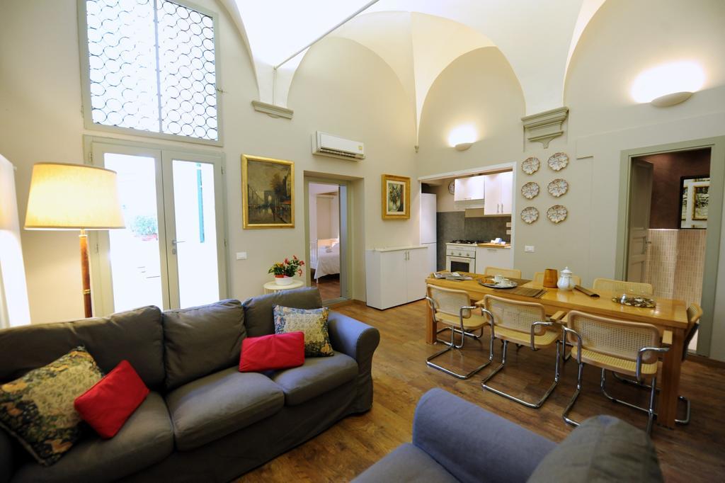 Acacia Firenze Apartments Artemisia-Angelica Exterior foto