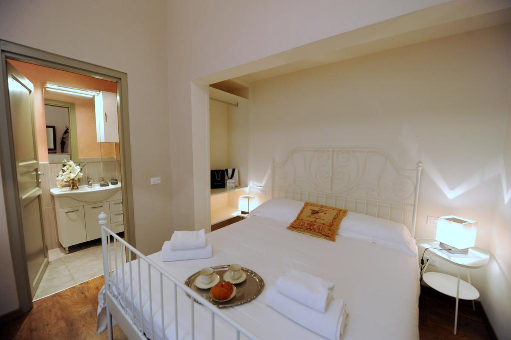 Acacia Firenze Apartments Artemisia-Angelica Exterior foto