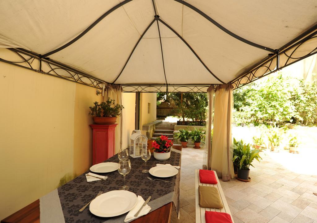 Acacia Firenze Apartments Artemisia-Angelica Exterior foto